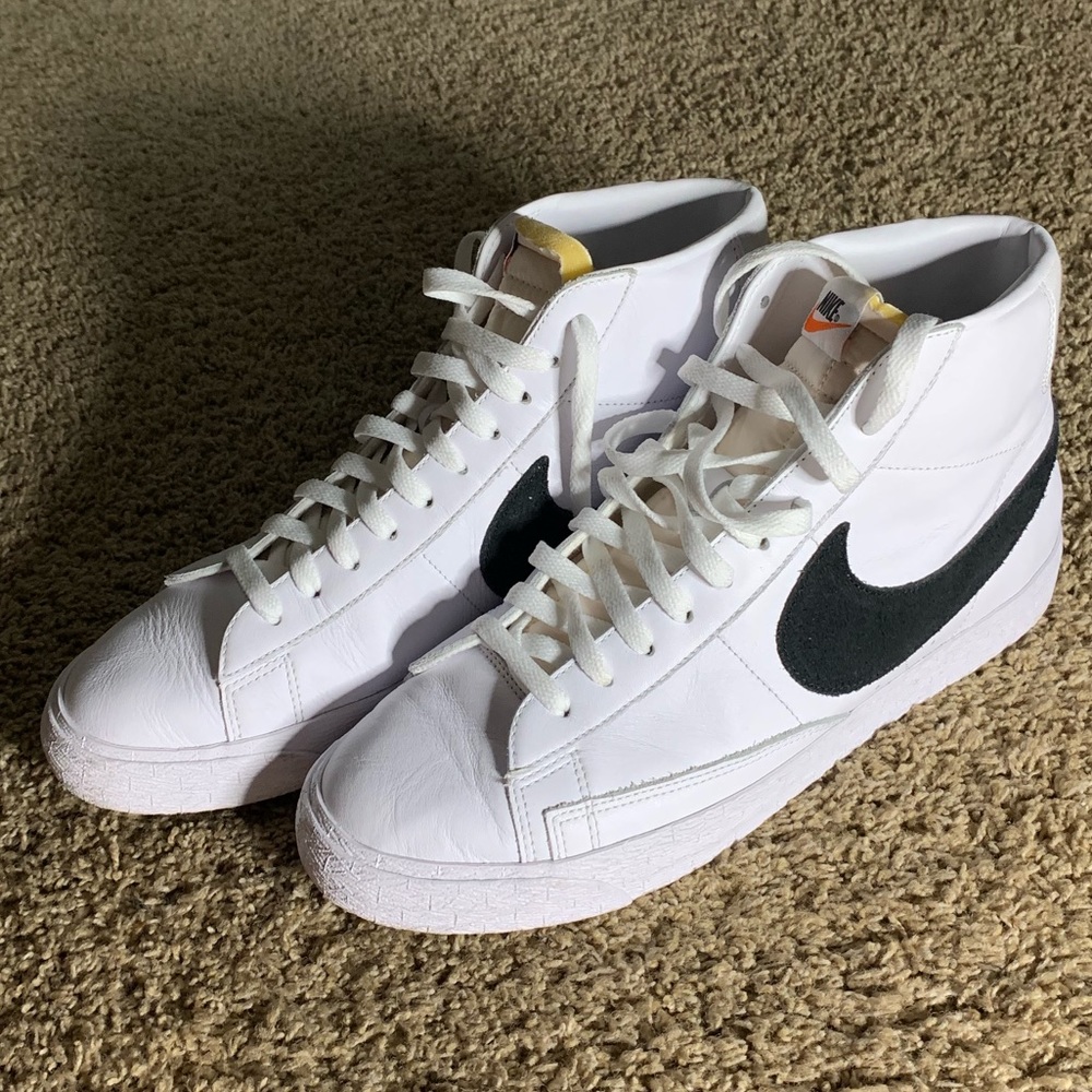 nike blazer black/white